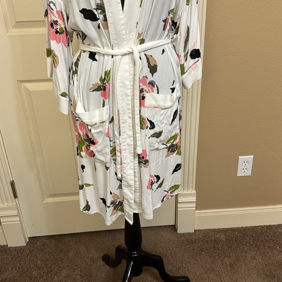 Leith robe - Picture 3 of 6